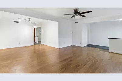 5818 E University Boulevard #239, Dallas, TX 75206 - Photo 5