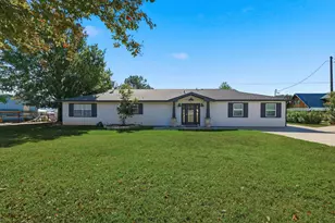 4433 Chapel Rd, Possum Kingdom Lake, TX 76450 - Photo 13