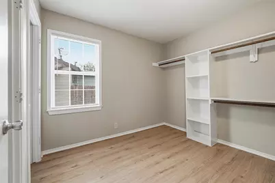 1110 17th Street, Grand Prairie, TX 75050 - Photo 15