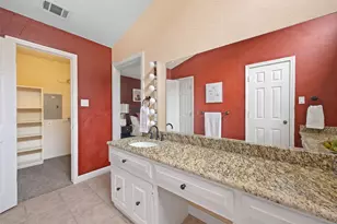 6009 Gentle Knoll Ln, Dallas, TX 75248 - Photo 23