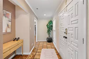 6009 Gentle Knoll Ln, Dallas, TX 75248 - Photo 3