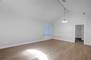 1208 Lassen Ln, McKinney, TX 75069 - Photo 11