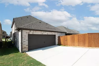 1413 Sun Garden Way, Justin, TX 76247 - Photo 3