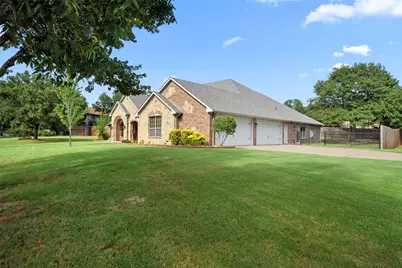 3810 Raintree Drive, Flower Mound, TX 75022 - Photo 7