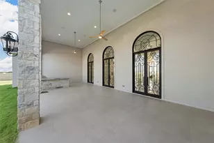 112 Yellow Rose St, Lorena, TX 76655 - Photo 35