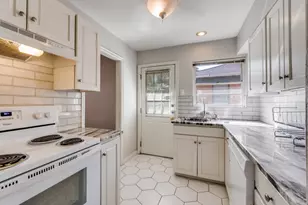 6529 St Moritz Ave, Dallas, TX 75214 - Photo 5