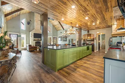 8029 North River Crossing, China Spring, TX 76633 - Photo 9