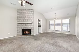 5905 Sterling Green Trail, Arlington, TX 76017 - Photo 3