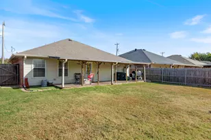 112 W Cedar St, Lone Oak, TX 75453 - Photo 25