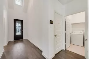 7001 Spring Park Dr, Little Elm, TX 76227 - Photo 7