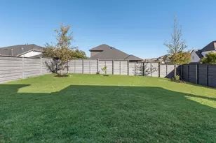 7001 Spring Park Dr, Little Elm, TX 76227 - Photo 37