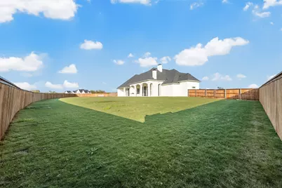 129 Iris Street, Lorena, TX 76655 - Photo 39