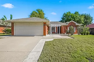 2613 Parkview Dr, Corinth, TX 76210 - Photo 1