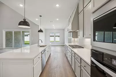 4504 Crescent Road, McKinney, TX 75071 - Photo 9