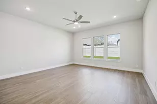 4504 Crescent Rd, McKinney, TX 75071 - Photo 11