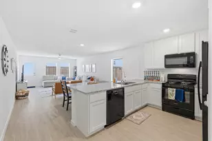 12160 Thoroughbred Dr, Providence Village, TX 76227 - Photo 5