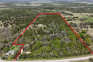 390 Bishop St, Commerce, TX 75428 - Photo 1
