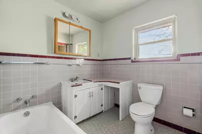 1801 Yale Street, River Oaks, TX 76114 - Photo 17