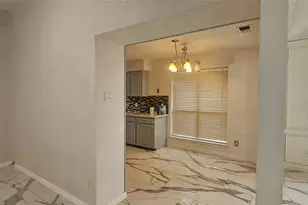 3102 Aspen Dr, Carrollton, TX 75007 - Photo 13