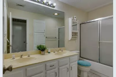 3102 Aspen Drive, Carrollton, TX 75007 - Photo 9