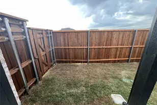 4008 Limestone Blf Dr, Celina, TX 75009 - Photo 33