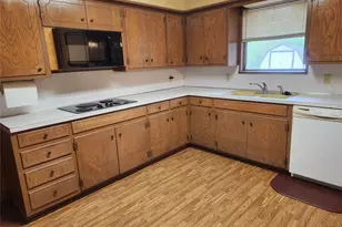 2821 Mccarley Dr, Commerce, TX 75428 - Photo 9