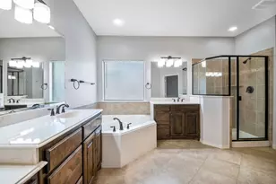 556 Bretts Way, Burleson, TX 76028 - Photo 19