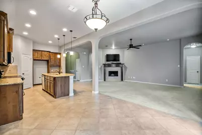 556 Bretts Way, Burleson, TX 76028 - Photo 15