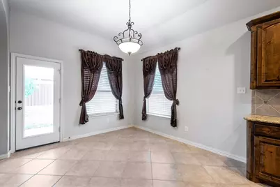 556 Bretts Way, Burleson, TX 76028 - Photo 9