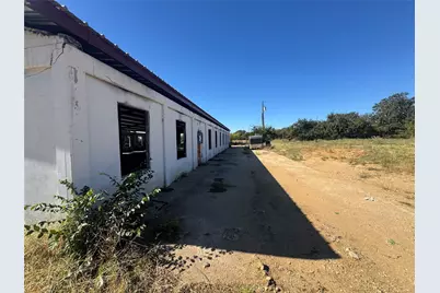 1318 Prairie Avenue, Cleburne, TX 76033 - Photo 7