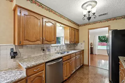 503 Summit Ridge Drive, Euless, TX 76039 - Photo 13