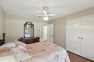 503 Summit Ridge Dr, Euless, TX 76039 - Photo 29