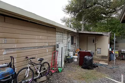 1307 Neptune Road, Dallas, TX 75216 - Photo 11