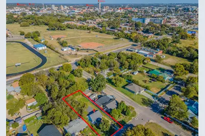 1403 Gurley Avenue, Waco, TX 76706 - Photo 1