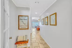 704 Tahiti Dr, Granbury, TX 76048 - Photo 27