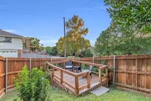 9224 Highedge Cir, Dallas, TX 75238 - Photo 25