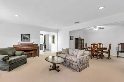 9224 Highedge Circle, Dallas, TX 75238 - Photo 7