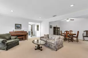 9224 Highedge Cir, Dallas, TX 75238 - Photo 7