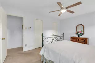 9224 Highedge Cir, Dallas, TX 75238 - Photo 15