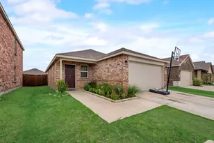 1641 Luckenbach Dr, Forney, TX 75126 - Photo 1