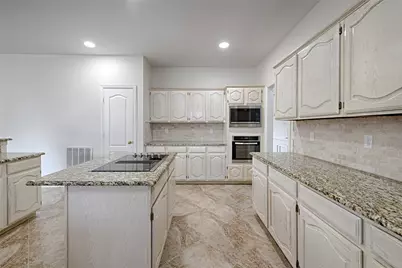 741 Forest Bend Drive, Plano, TX 75025 - Photo 7