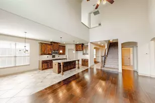 941 Lake Meadow Ln, Little Elm, TX 75068 - Photo 7