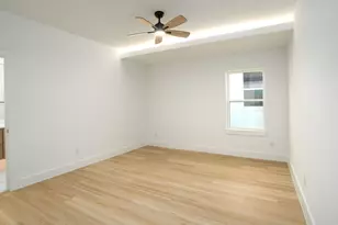 5849 Millar Dr, Dallas, TX 75236 - Photo 11