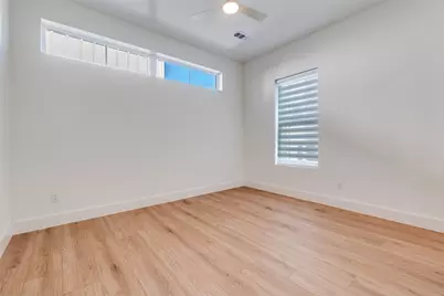 2206 Arroyo Avenue #105, Dallas, TX 75219 - Photo 15