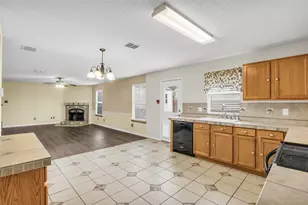 2300 Bradford Pear Dr, Little Elm, TX 75068 - Photo 11