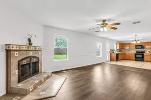 2300 Bradford Pear Dr, Little Elm, TX 75068 - Photo 7
