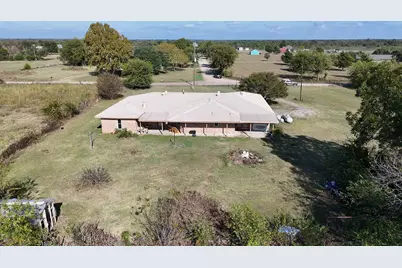 1393 NE County Road 2120 Road NE, Powell, TX 75153 - Photo 5