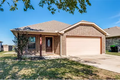508 W Copenhavr Street, Pilot Point, TX 76258 - Photo 1