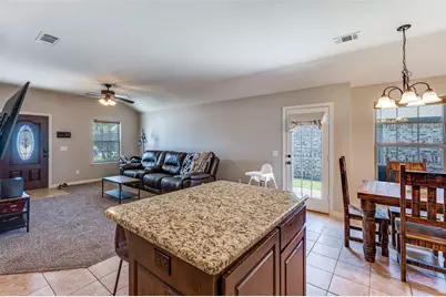 508 W Copenhavr Street, Pilot Point, TX 76258 - Photo 7