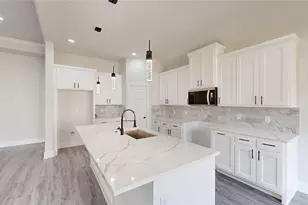 3105 Finley St, Fort Worth, TX 76111 - Photo 7